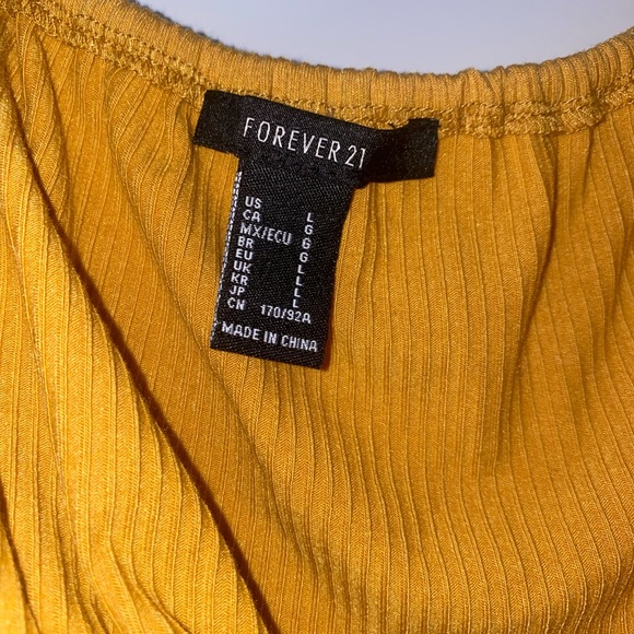 Yellow blouse - Picture 2 of 4